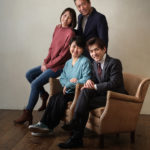 男の子成人記念家族4人